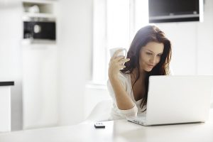 Có thể chia sẻ mạng từ sim Vinaphone sang sim Viettel hay không? 
